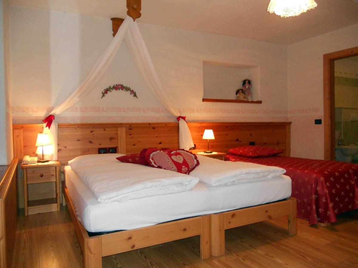 Hotel Garni Salvanel كافاليسِّ المظهر الخارجي الصورة