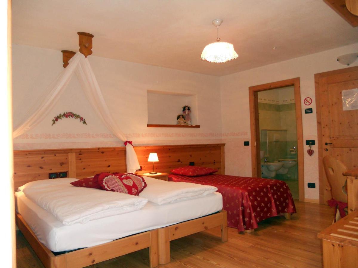 Hotel Garni Salvanel كافاليسِّ المظهر الخارجي الصورة